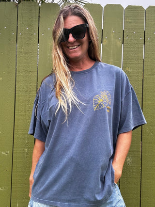Kalo Aloha Oversized Tee - Navy/Gold - The Salty BabeGraphic Tee Shirts