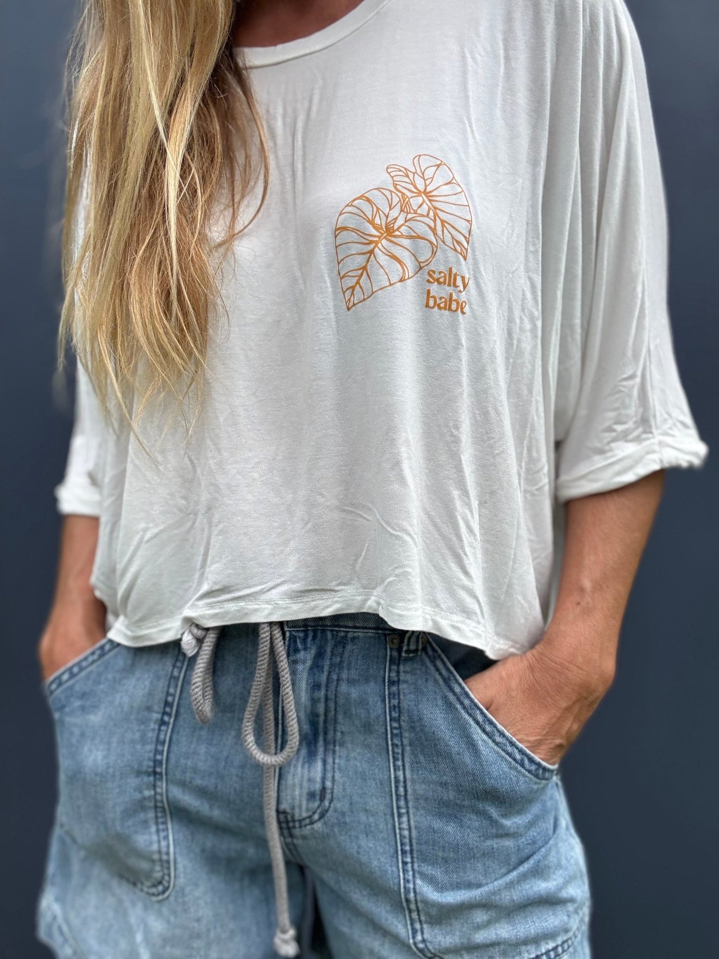 Kalo Aloha Relaxed High - Low Tee - Off White - The Salty BabeGraphic Tee Shirts