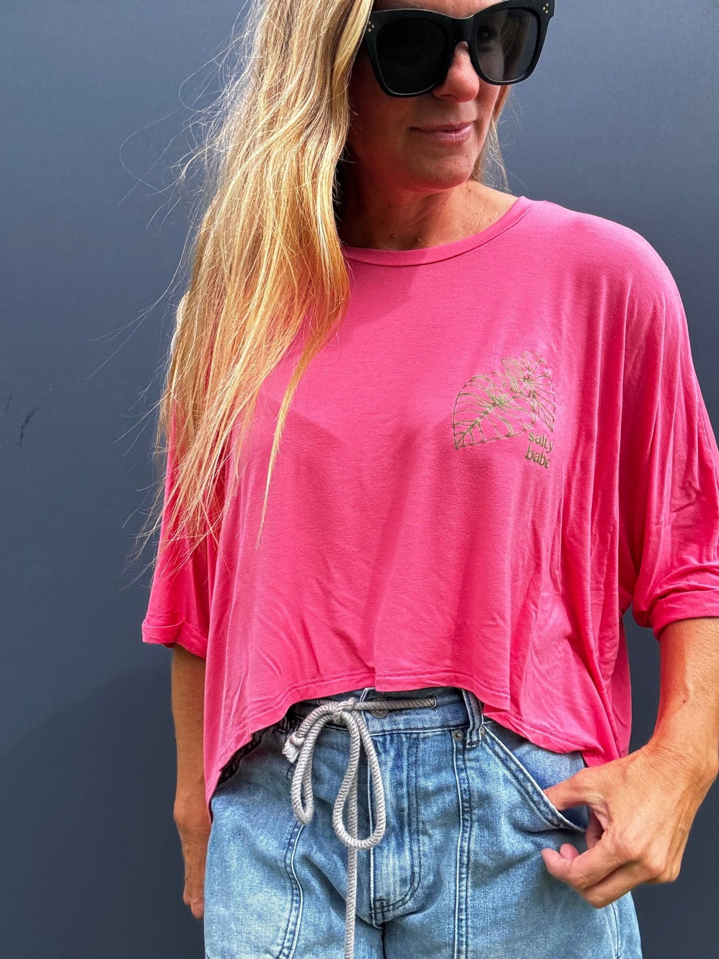 Kalo Aloha Relaxed High - Low Tee - Taffy Pink - The Salty BabeGraphic Tee Shirts