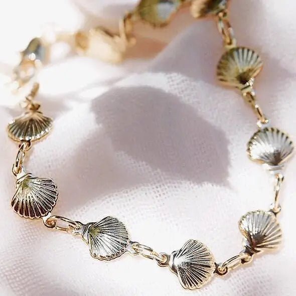 KE ALOHA Gold Filled Seashell Chain Bracelet - Leialoha - The Salty BabeJewelry