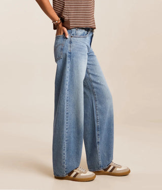 LEVI'S Middy Balloon Jean - Twisted Vibe - The Salty BabeDenim Pants