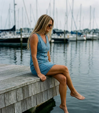 LEVI'S Vianna Vest Dress - Special Showing/Medium Wash - The Salty BabeDresses
