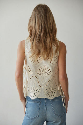 Lowen Eyelet Sleeveless Top - The Salty BabeClothing