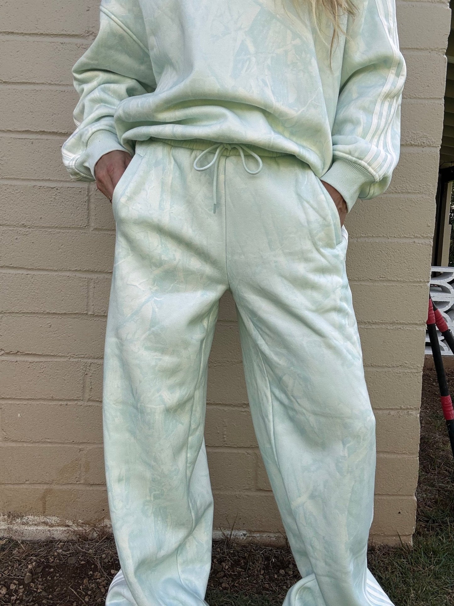 Mint Ops Sweatpants - The Salty BabeSweatshirt