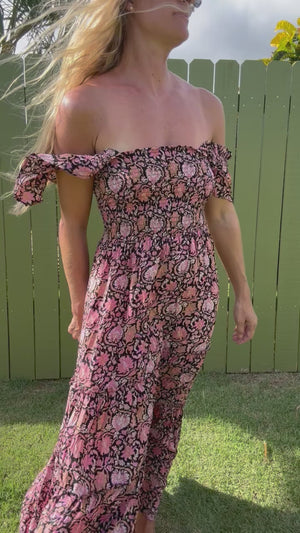 
            
                Load and play video in Gallery viewer, SEA LUSTRE West maxi dress-Zuri
            
        