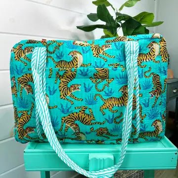 Quilted Weekender Duffle Bag - The Salty BabeBags