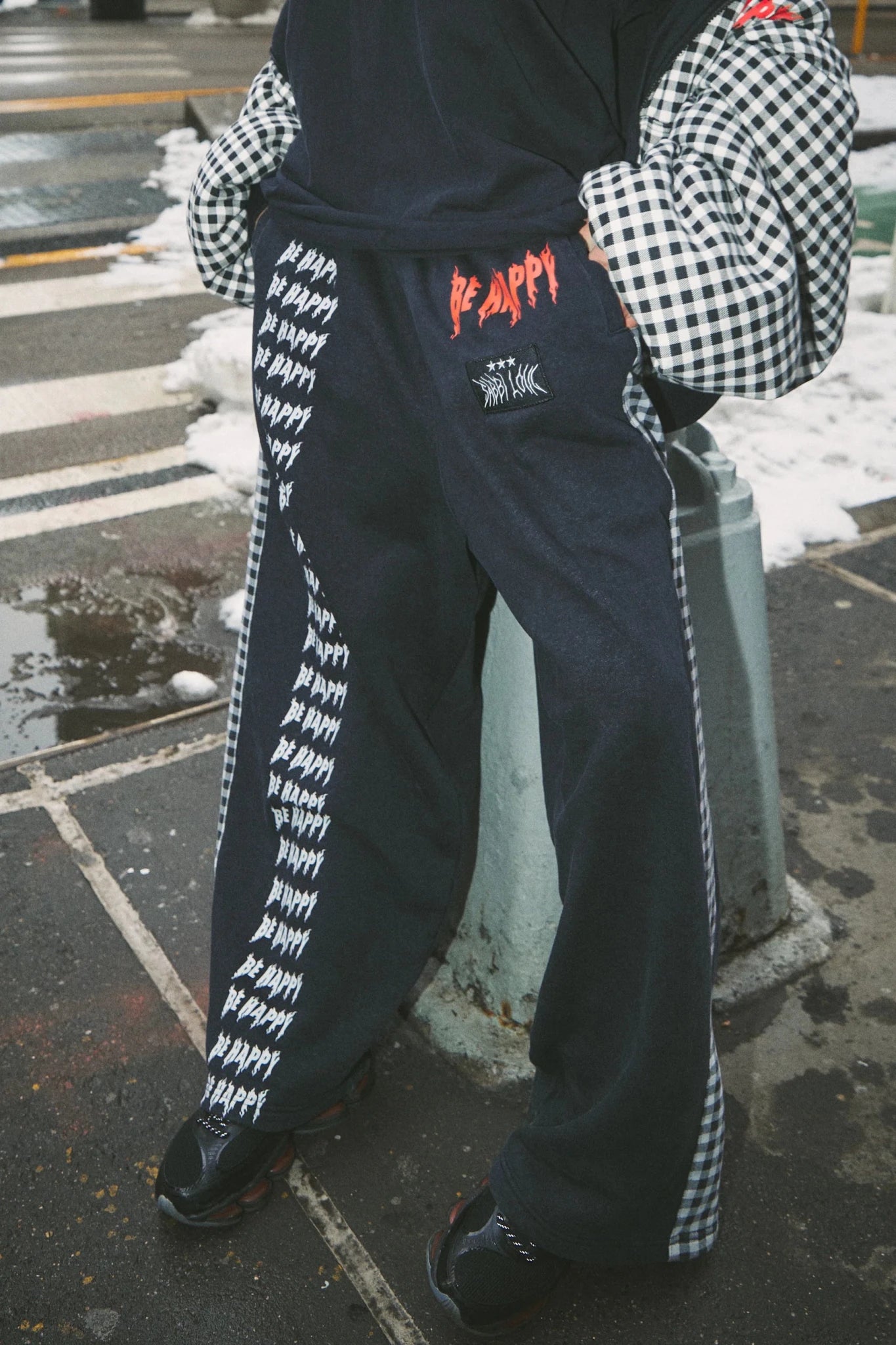SABBI Be Happy Wide Leg Sweatpants - Gingham - The Salty BabeSweatpants