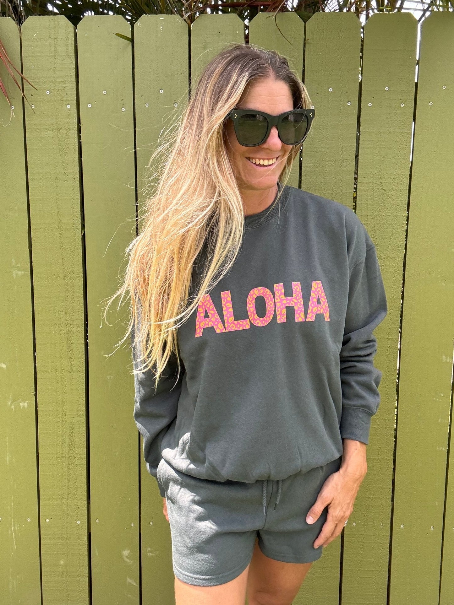 Salty Shells Pink ALOHA sweatshirt - The Salty BabeFleece Tops