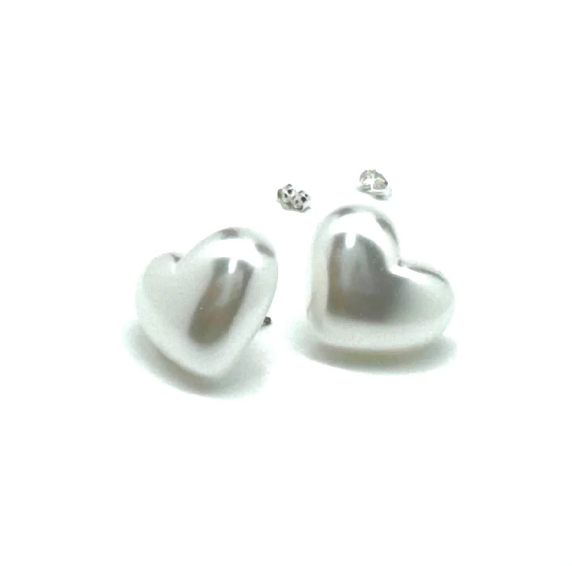 SG 20MM Pearl Heart Post Earrings - The Salty BabeJewelry