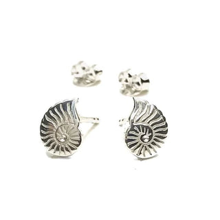 SG Nautilus Shell Post - The Salty BabeJewelry