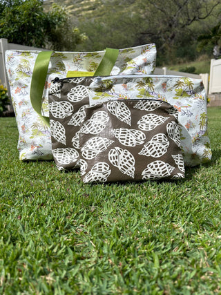 Shells Pitcher pouch - The Salty BabeBags