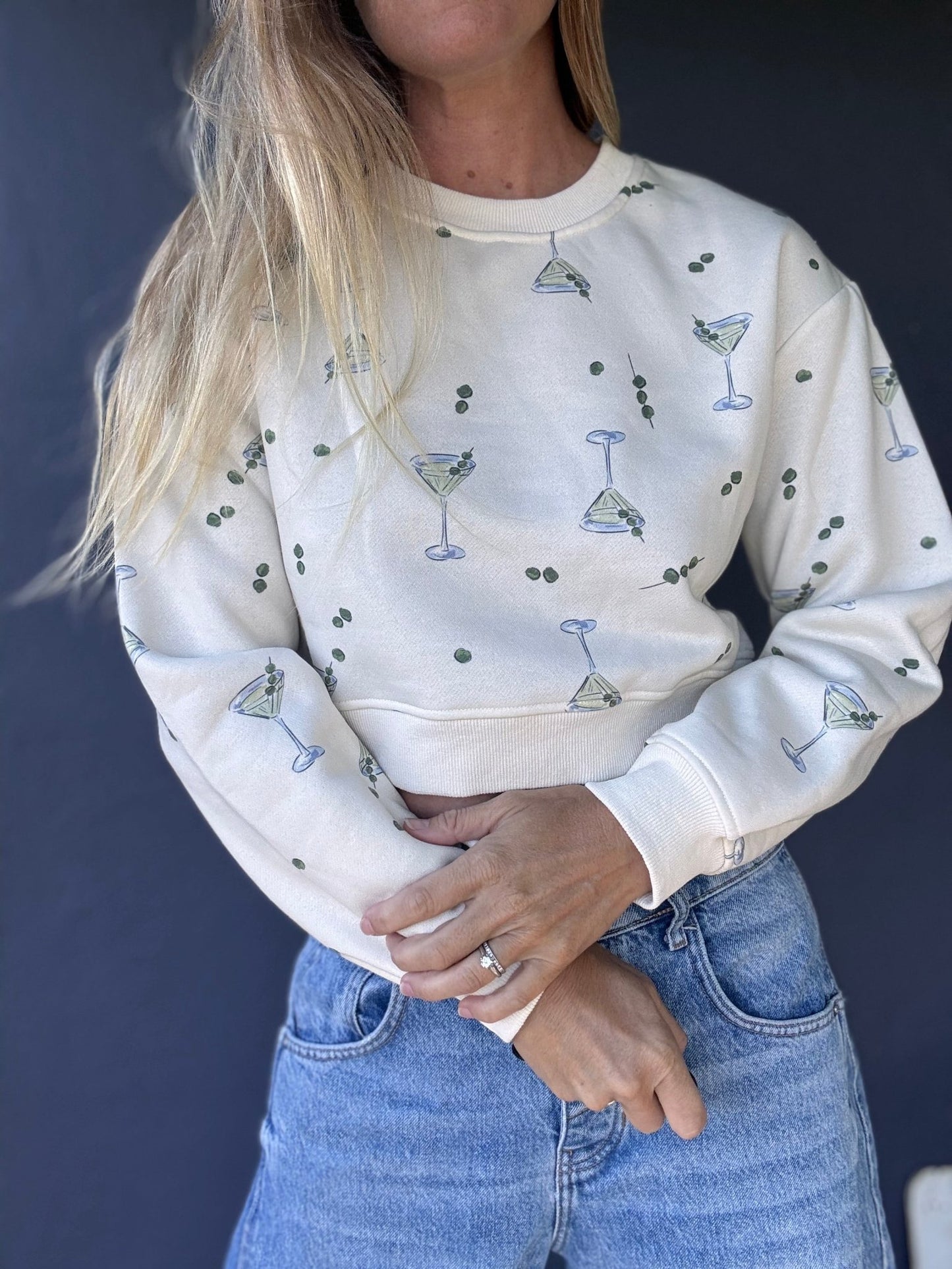 Sippin’ Pretty Sweatshirt - The Salty BabeSweatshirt