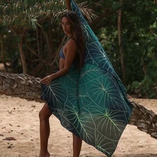 TAG ALOHA Kalo Pareo Sarong - Green - The Salty BabeBeach