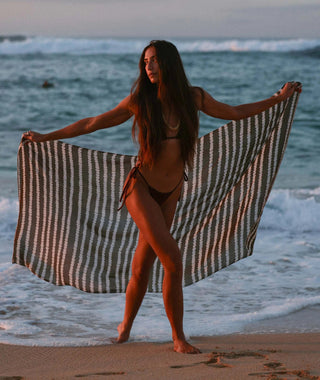 TAG ALOHA Pikake Lei Pareo - The Salty BabeCover Up