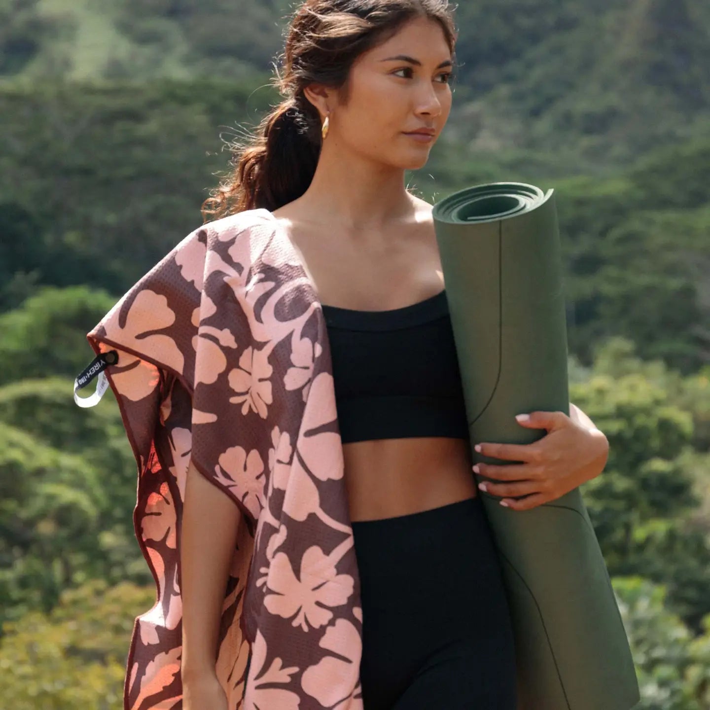 TAG ALOHA x YIREH Beach/Yoga Towel - Vintage Hibiscus - The Salty BabeBeach Towel