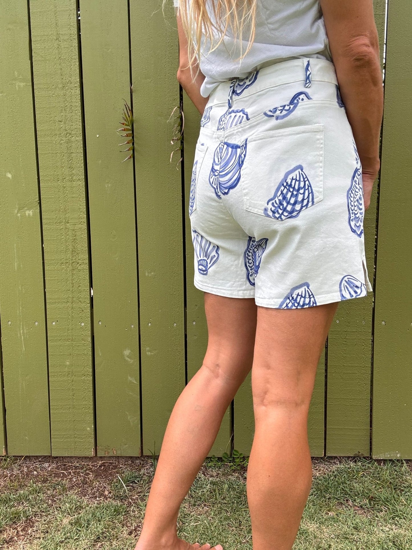 Watercolored Sea Shells Shorts - The Salty BabeShorts