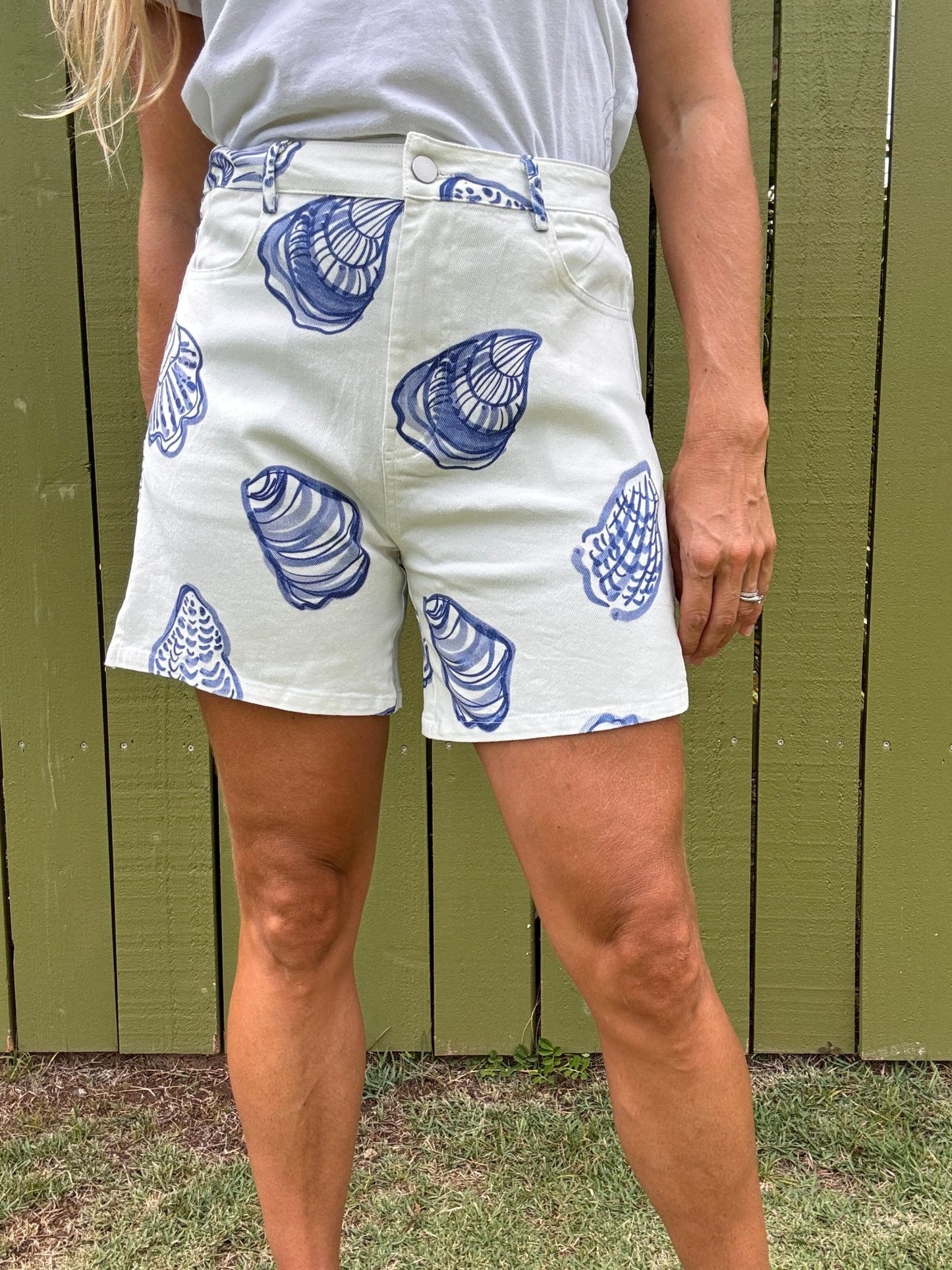 Watercolored Sea Shells Shorts - The Salty BabeShorts