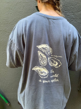 World Is Your Oyster Oversized tee-Navy - The Salty BabeGraphic Tee Shirts