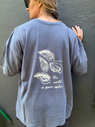 World Is Your Oyster Oversized tee-Navy - The Salty BabeGraphic Tee Shirts
