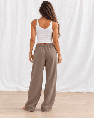 Worn-In Comfort Sweatpants | The Salty Babe