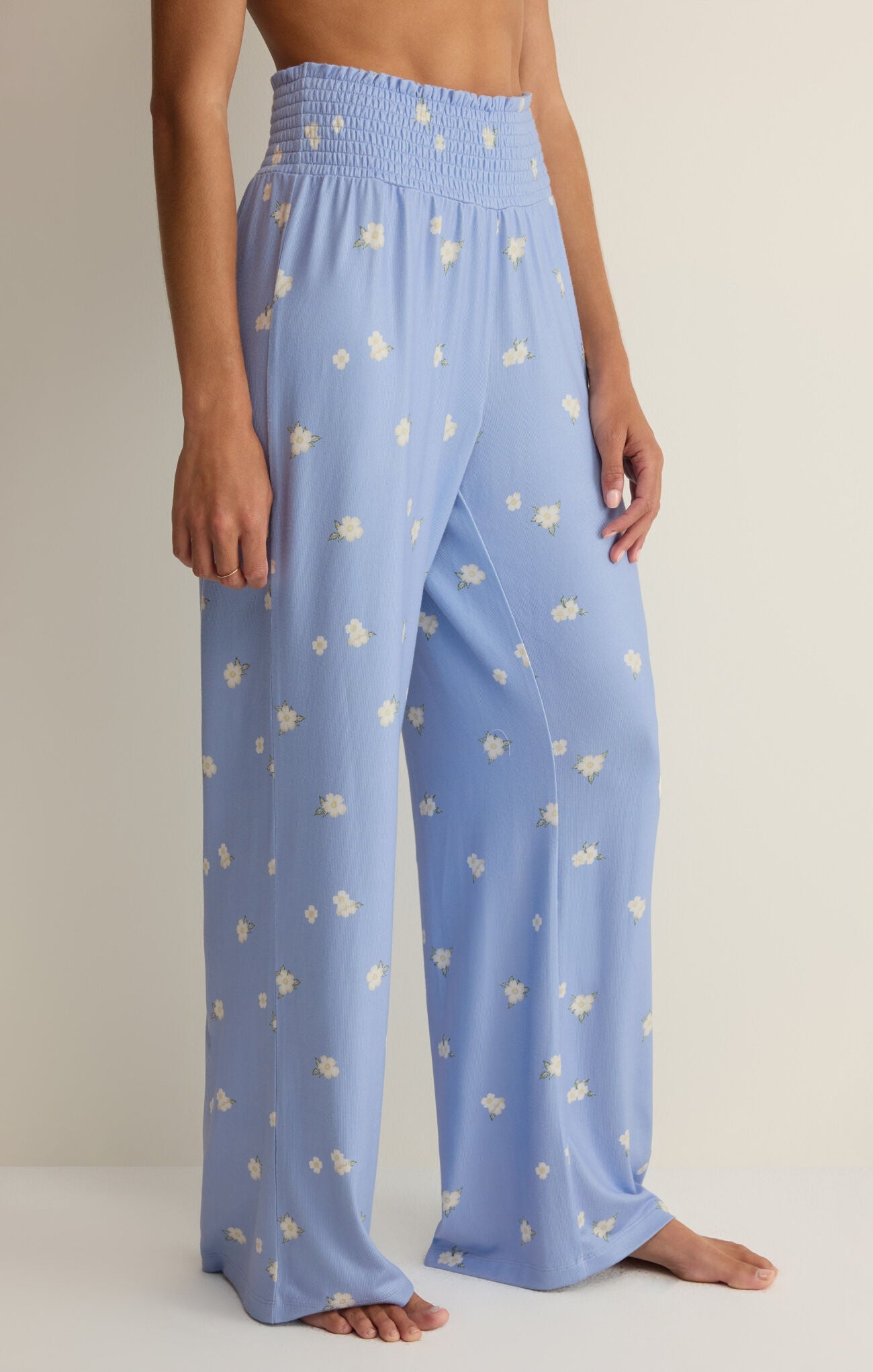 ZSUPPLY Dawn Floral Pant - Ice Blue - The Salty BabePants
