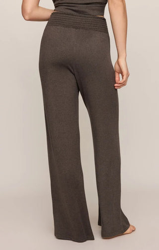 ZSUPPLY Dawn Smocked Pant in Cocoa Bean
