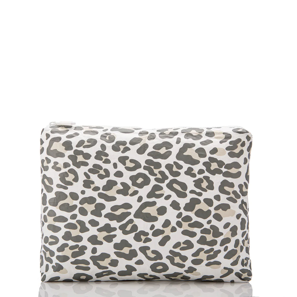 ALOHA COLLECTION Mid Snow Leopard pouch-Ghost